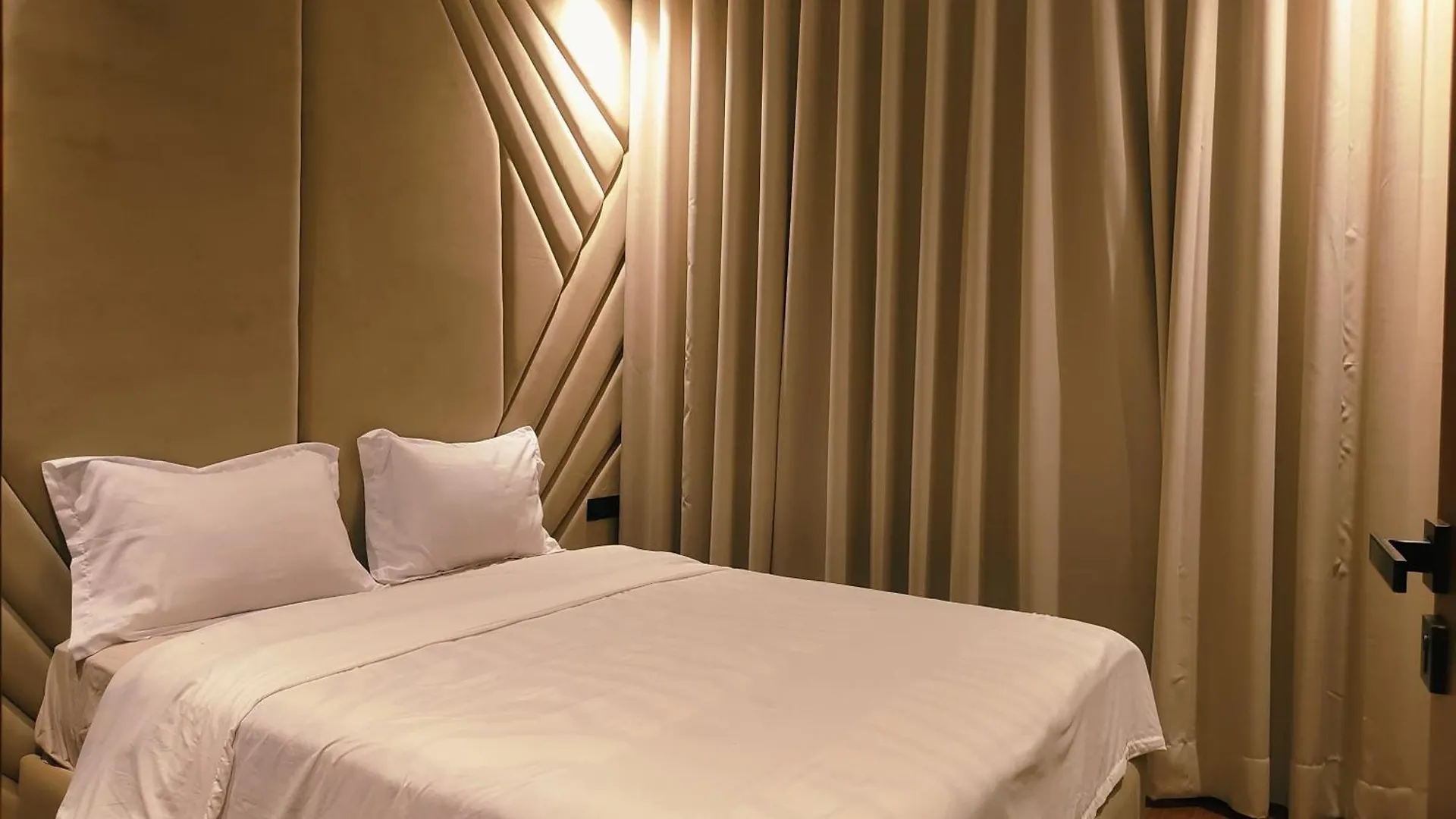 Unocapital Aparthotel Casablanca