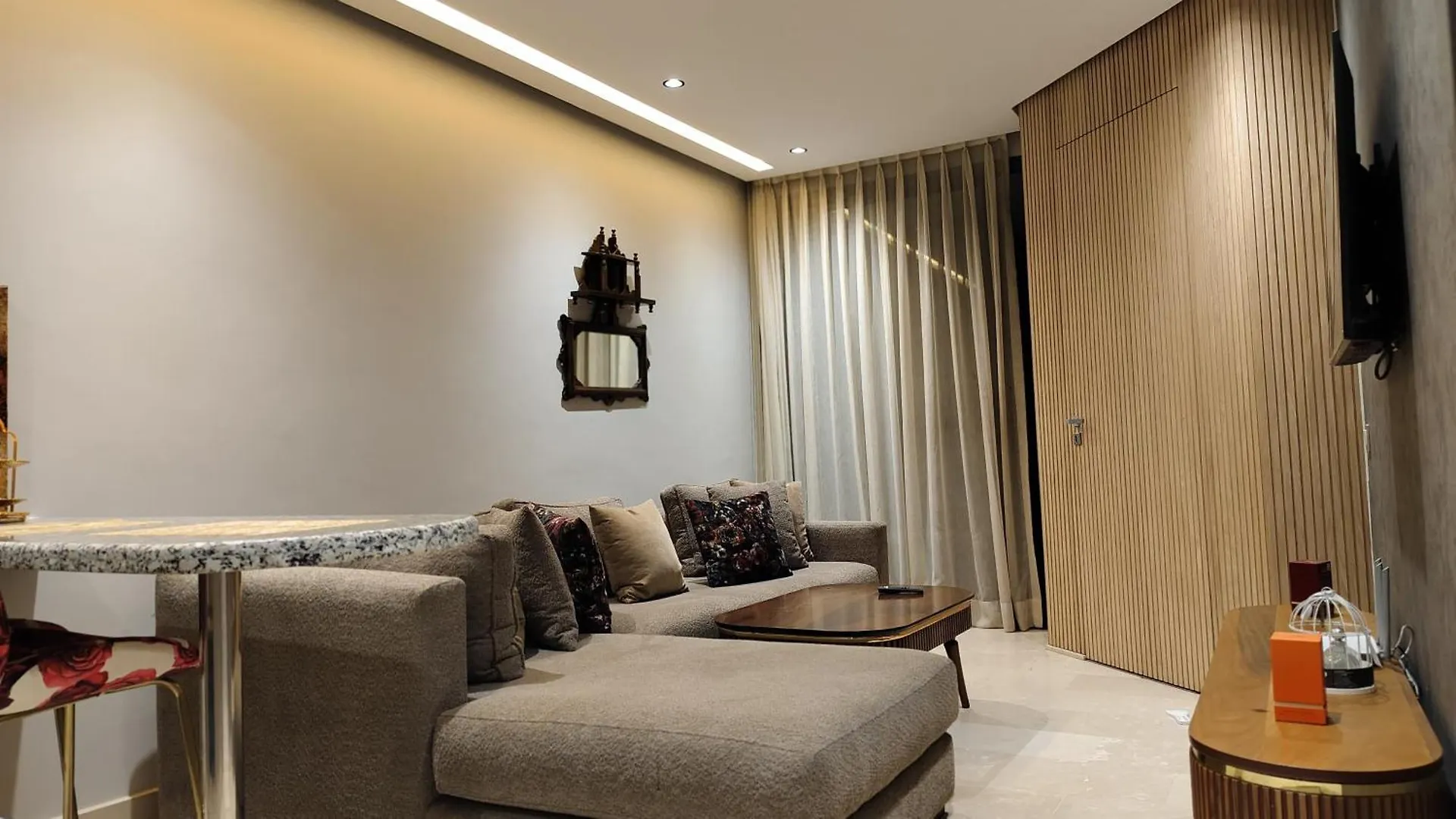 Unocapital Aparthotel Casablanca